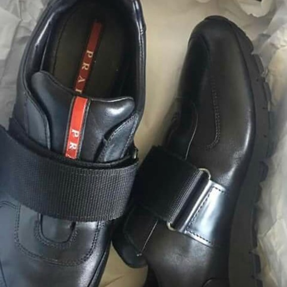 Prada shoes - Picture 1 of 2